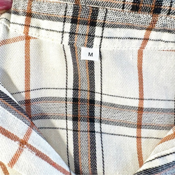 Soft Plaid Button-Down Flannel Shirt – Cream / Rust / Black – Size M - Picture 2 of 8